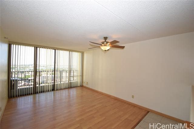 Building Photo - 98-402-402 Koauka Loop