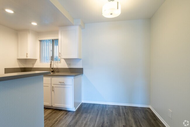 Foto del interior - 110 South Sweetzer Ave