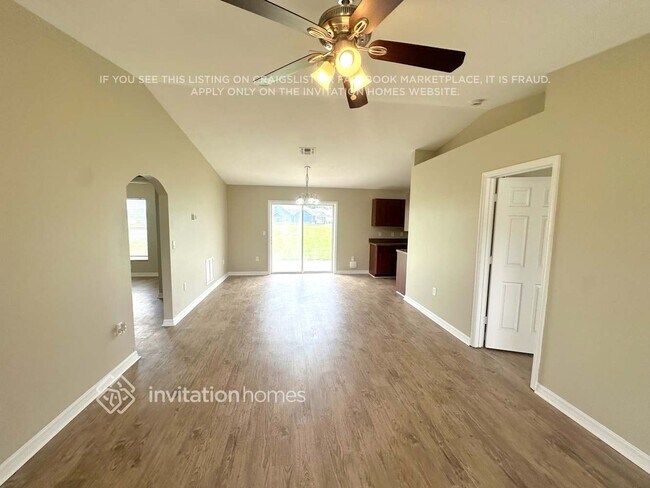 Foto del edificio - 1031 Mansfield Rd