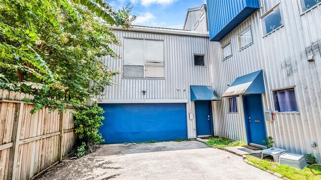 Foto del edificio - 1714 Drew St