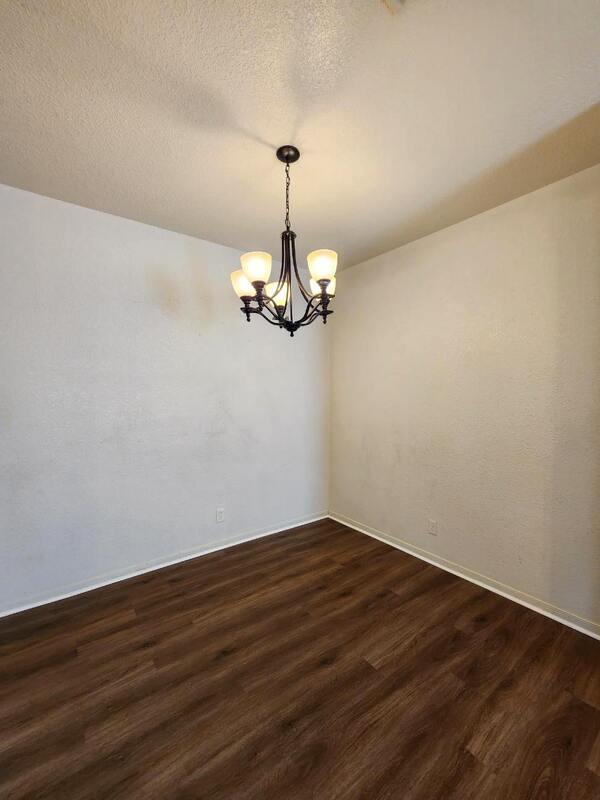 Building Photo - 4600 Acorn Creek Trail