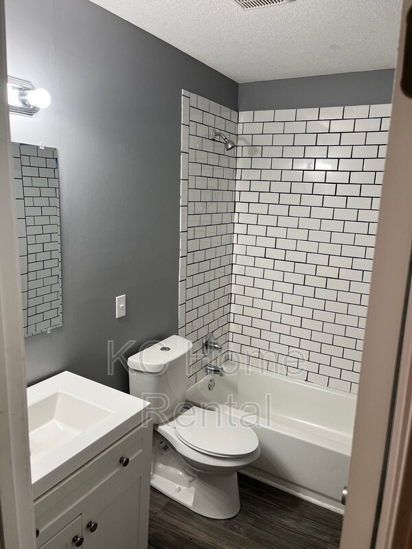 Building Photo - 3124 N 55th St
