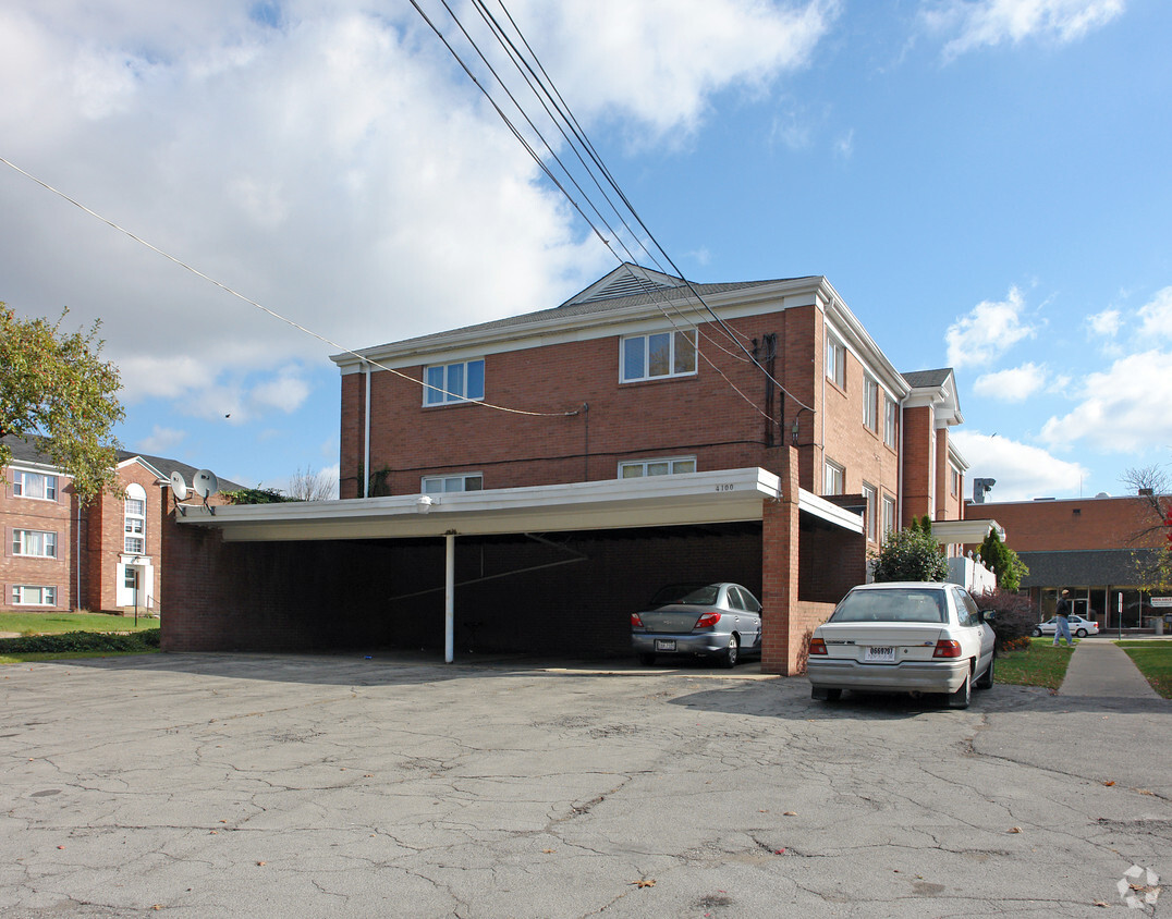 Building Photo - 4100 Hillman Way