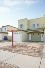 Building Photo - 5904 Cielo Del Rey Pl