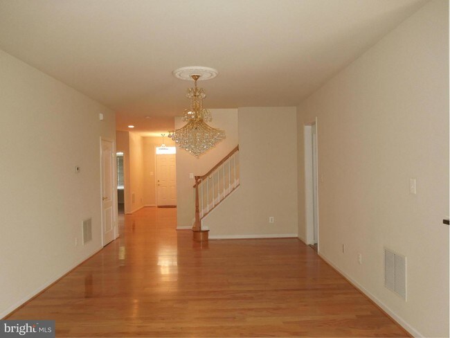 Foto del edificio - 44545 Blueridge Meadows Dr