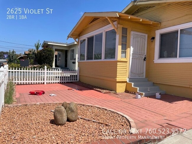 Building Photo - 2625 Violet St