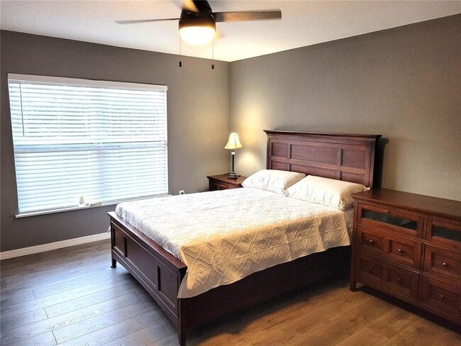 Foto del edificio - 5326 Woodridge Ln