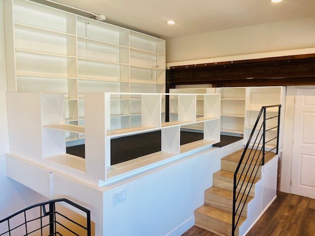 Foto del edificio - 5432 W Washington Blvd