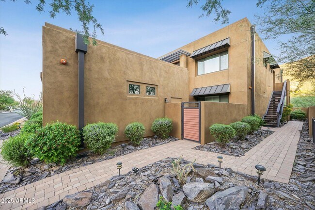 Foto del edificio - 36600 N Cave Creek Rd