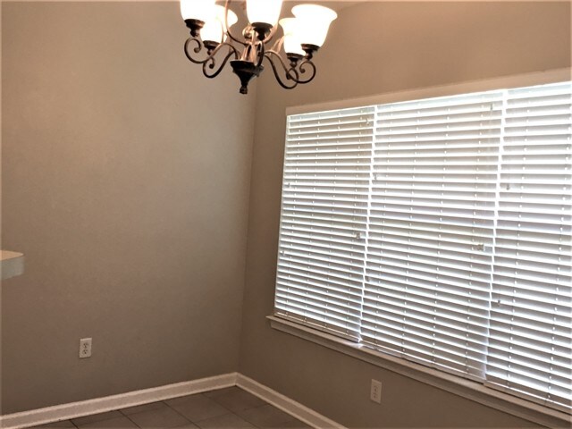Foto del edificio - 5650 Truman Cove