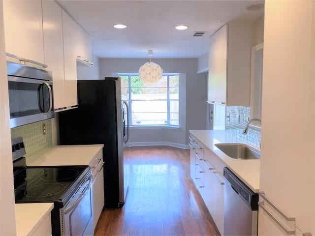 Foto del edificio - 10633 Sandpiper Ln