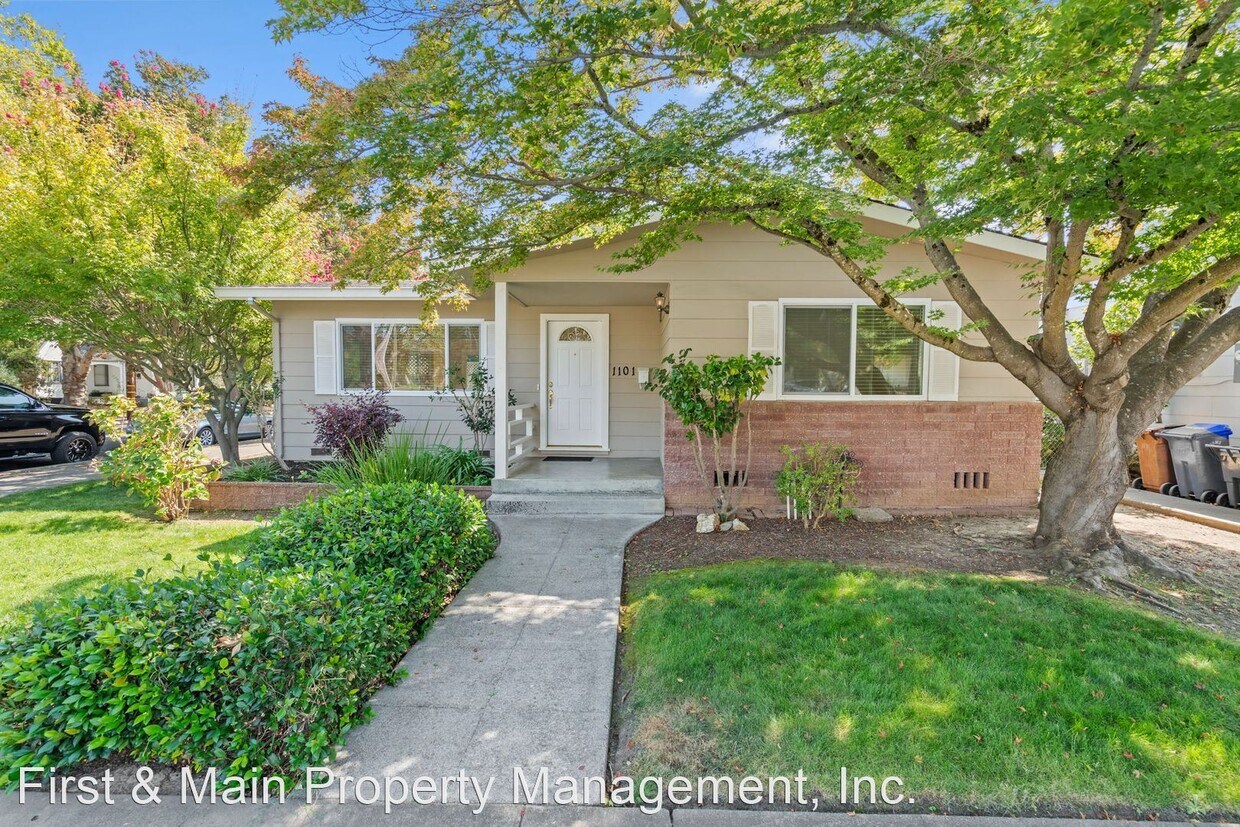 Foto principal - 2 br, 1 bath House - 1101 Legion Ave