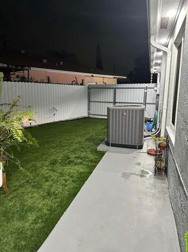 Foto del edificio - 12634 SW 256th Terrace