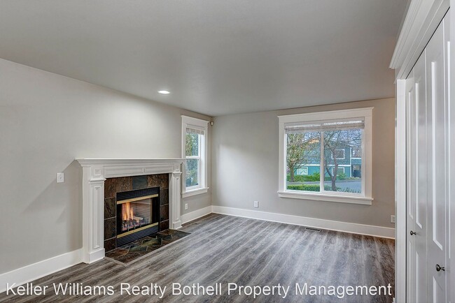 Building Photo - 3 br, 2.5 bath House - 26491 NE Valley St