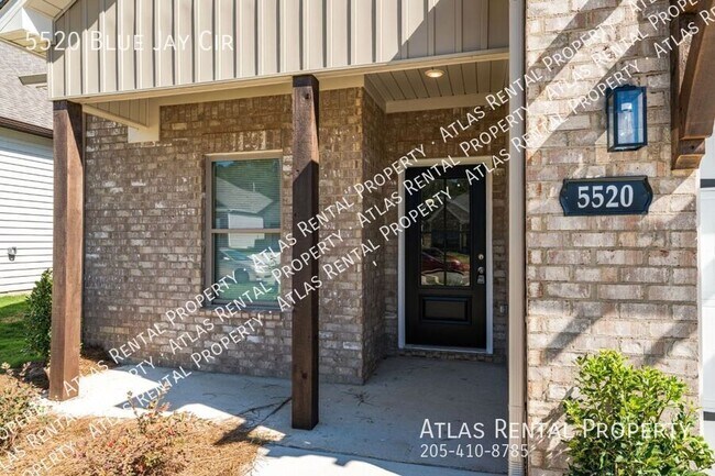 Foto del edificio - 5520 Blue Jay Cir