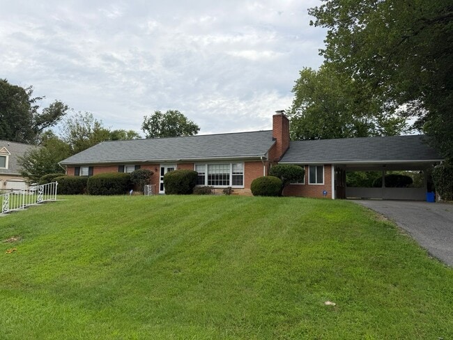 Photo - 9220 Quintana Drive House