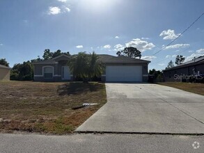 Building Photo - 4209 Irdell Terrace