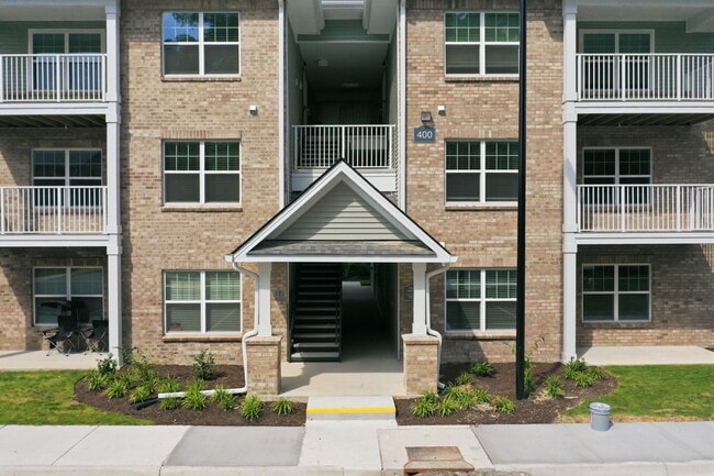 Building Photo - Oak Terrace