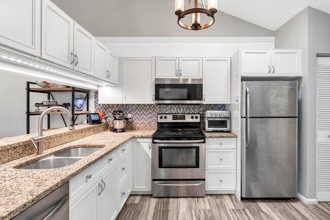 Foto del edificio - 416 Buttonwood Pl