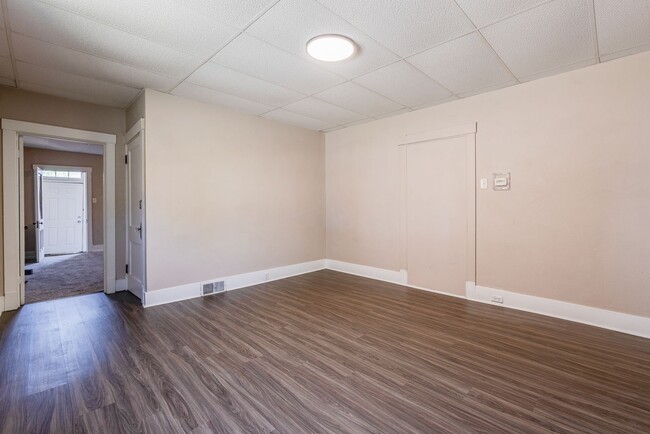 Photo - AVAILABLE APRIL 2026 Apartment