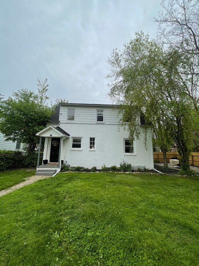 Foto del edificio - 2528 Jefferson Ave