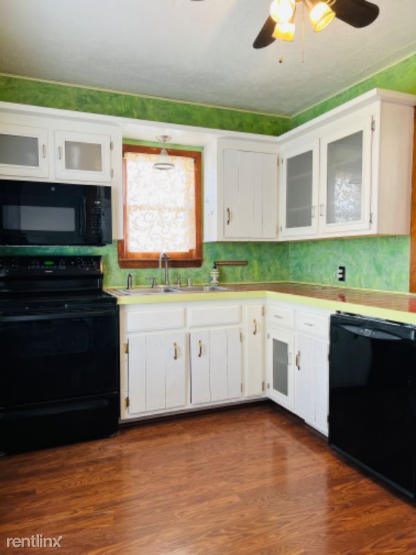 Building Photo - 3 br, 1.5 bath House - 6116 Pinkney St
