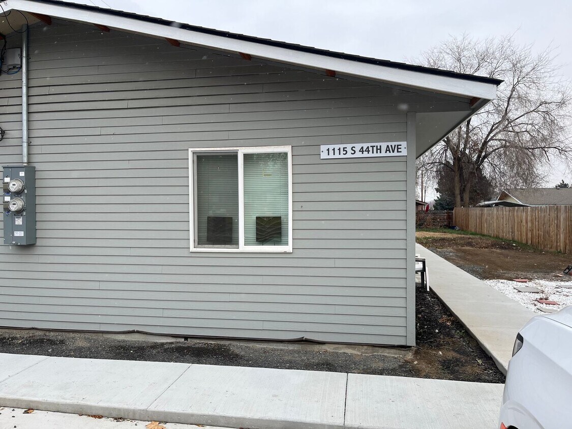 1115 S 44th Ave Unit 2, Yakima, WA 98908 Room for Rent in Yakima, WA
