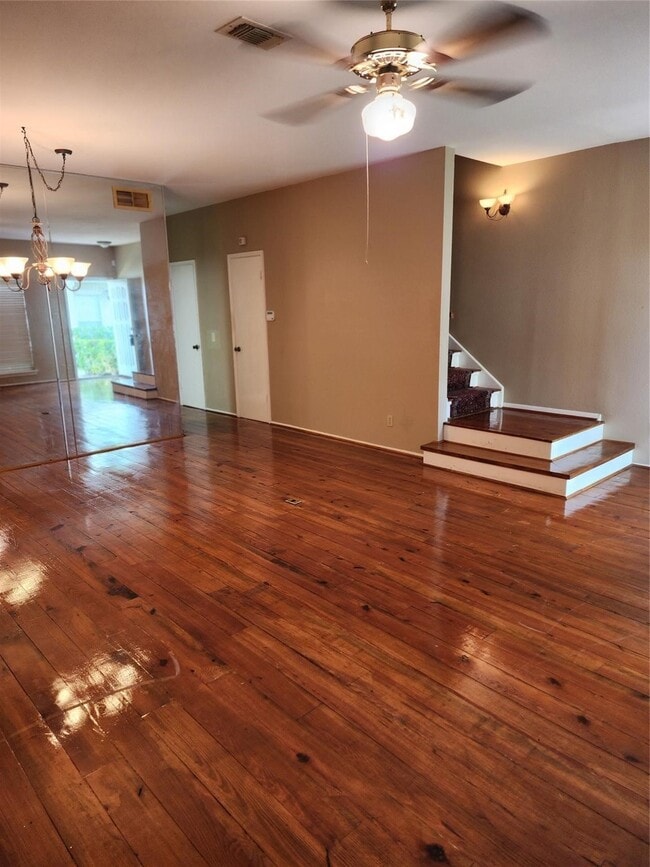 Foto del edificio - 7399 Regency Square Ct