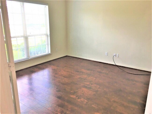 Building Photo - 4231 Canton Crest Dr