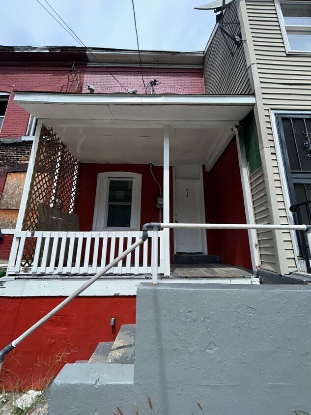 Foto principal - 414 Reservoir St