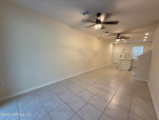 Foto del edificio - 82 Whispering Brk Dr