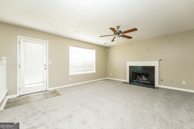 Foto del edificio - 540 Pecan Wood Cir