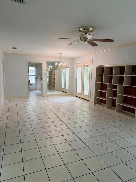 Foto del edificio - 313 W 20th Ave
