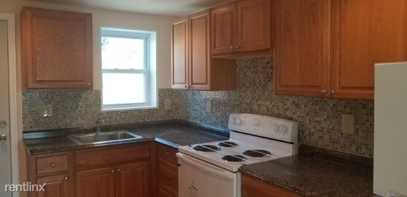 Primary Photo - 3 br, 1 bath House - 103 Hickman Rd