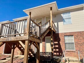 Building Photo - 581 Dexter Dr