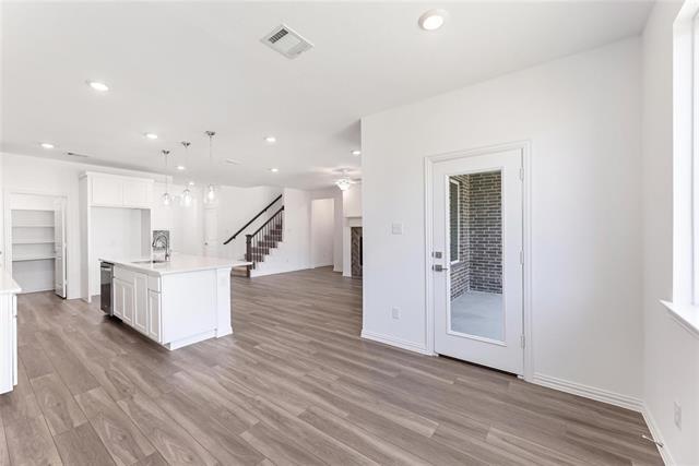 Foto del edificio - 1732 Everglades Dr