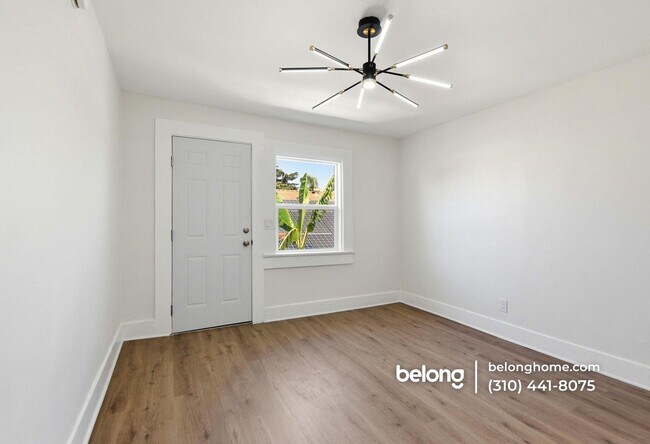 Foto del edificio - 1474 W Vernon Ave