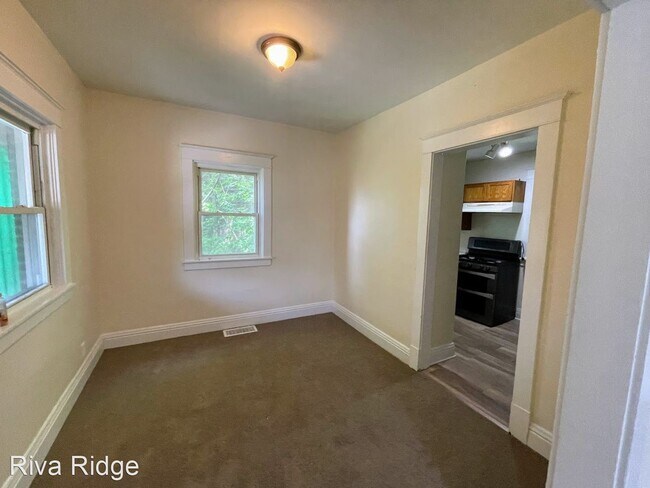 Foto del edificio - 3 br, 1 bath House - 480 Ella Street