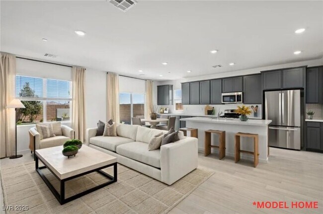 Foto del edificio - 105 Cameron Chase Ave