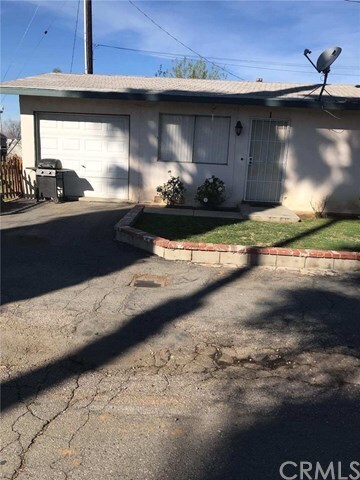 Foto principal - 34202 County Line Rd