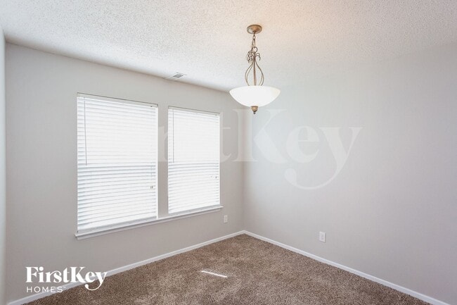 Foto del edificio - 10023 Sapphire Berry Ln