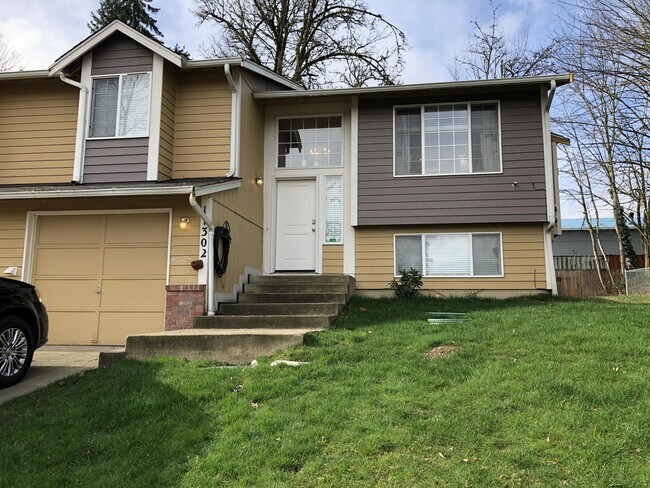 Building Photo - 11302 67th Ave Ct E