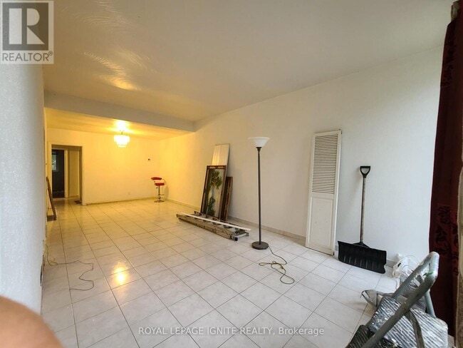 Building Photo - 170 Magnolia Ave