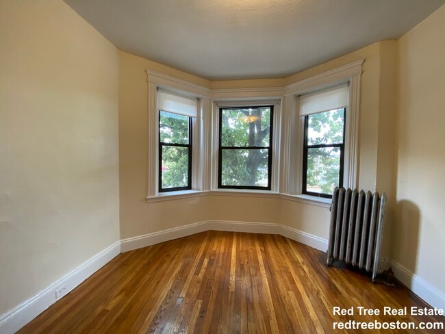 Building Photo - 1156 Commonwealth Ave