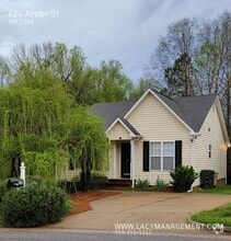 Building Photo - 624 Avery St