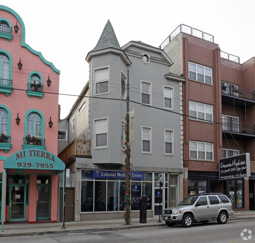 Primary Photo - 1045 W Belmont Ave