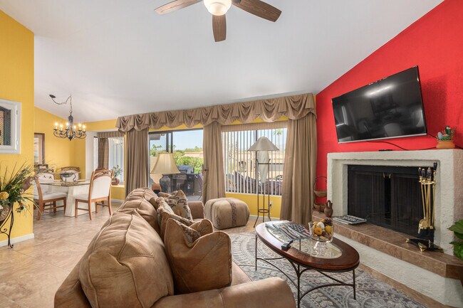 Foto del edificio - 25609 N Forest Rd