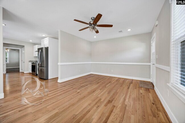 Building Photo - 706 S Bonham Rd