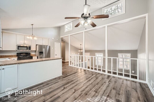 Foto del edificio - 3 br, 2 bath House - 825 Cochise Trail UNIT