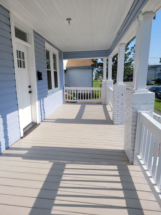 Foto del edificio - Newly renovated 4 bed 2 bath home in the heart of Downtown Wilmington .